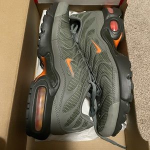 Nike air max plus SE